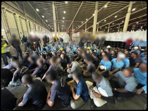 Empat majikan, 114 PATI dicekup, Imigresen serbu 9 kilang serentak