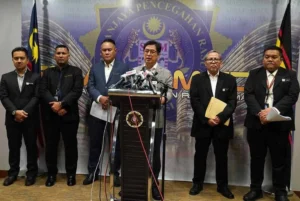 Seleweng dana awam: Pengerusi NGO di Melaka suspek utama – Azam Baki