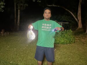 Teruja suluh durian gugur tengah malam