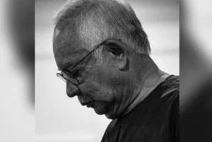 Tiga tahun dan tikar sejadah, Najib kongsi rasa di balik tirai besi