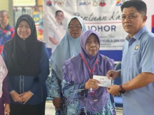Ibu tunggal bersyukur, bantuan ringankan beban perbelanjaan dapur