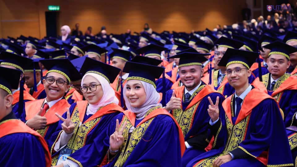 JATIDIRI MAHASISWA PERLU EKOSISTEM POSITIF YANG HOLISTIK