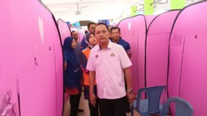 Teknik pengeboman air diguna padam kebakaran tanah gambut