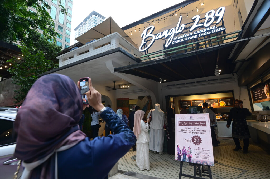 Kami Cuba Bufet Ramadan Banglo 289 2026 — Menu Rare, Rasa Kampung & Antara Yang Paling Berbaloi Di KL