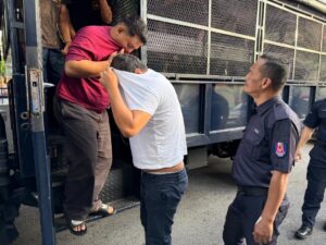 Bekas jurutera didakwa cuba samun kedai emas, miliki senjata