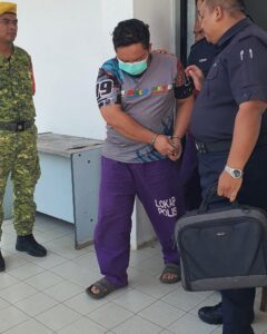 Pemandu treler di reman 4 hari