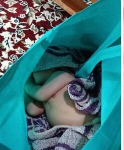 Bayi lelaki masih hidup ditinggalkan tepi tabung surau